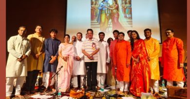 कर्वेनगरात ‘गीतरामायणाची’ भक्तिमय मैफिल; रामनामाने दुमदुमला परिसर.